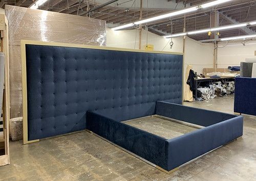 و تركيب الأبواب وصيانته